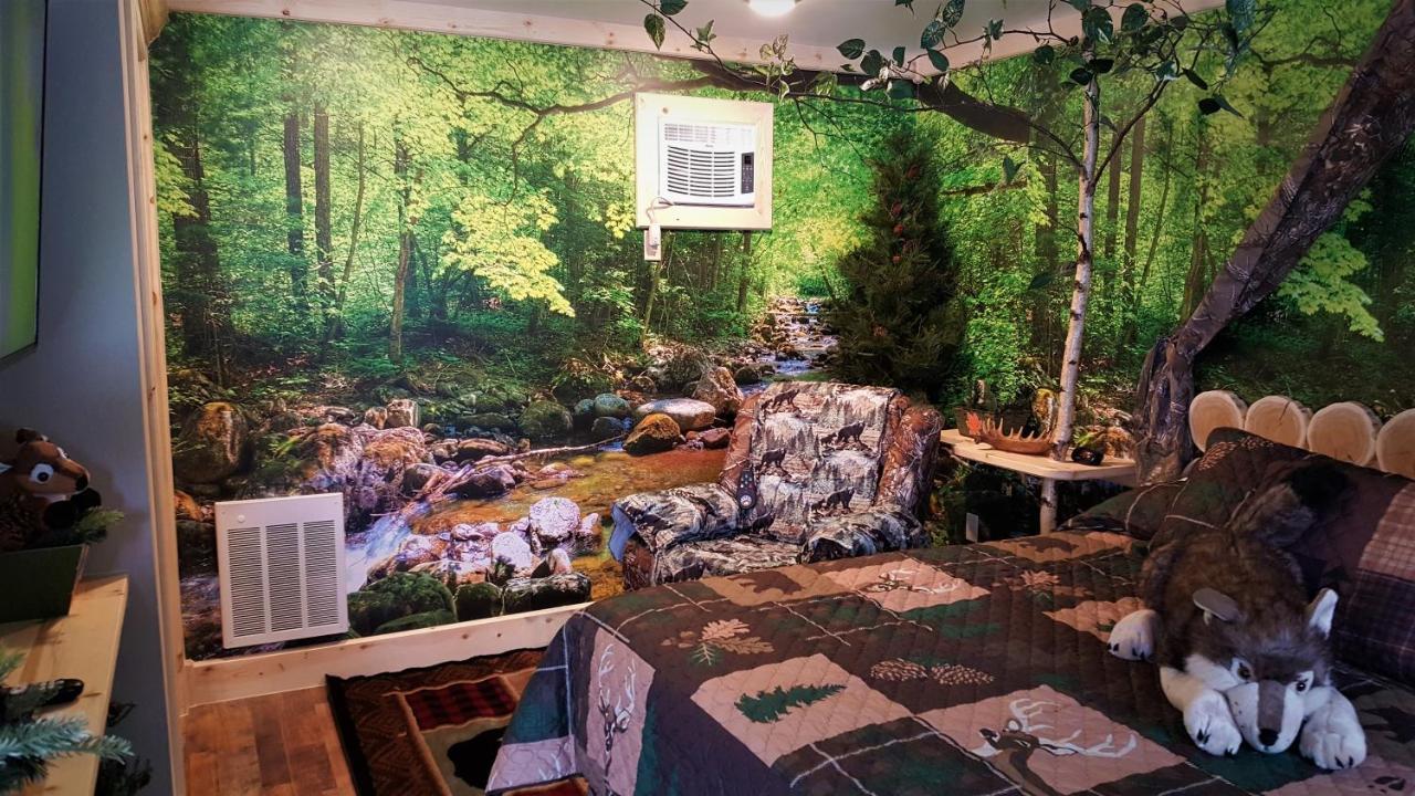 Bear Cove Inn Saint Ignace Εξωτερικό φωτογραφία