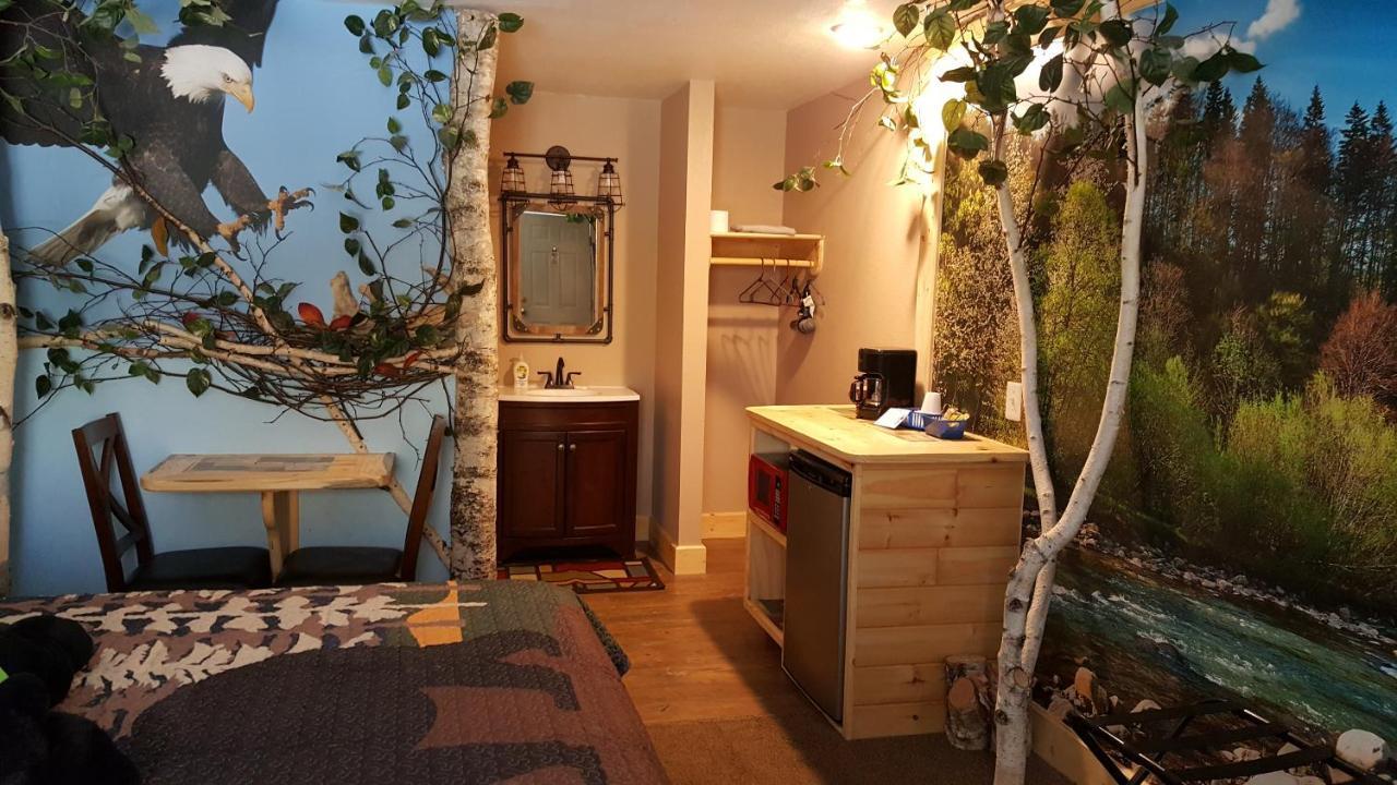 Bear Cove Inn Saint Ignace Εξωτερικό φωτογραφία